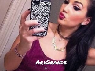 AriGrande