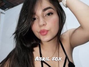 Abril_fox