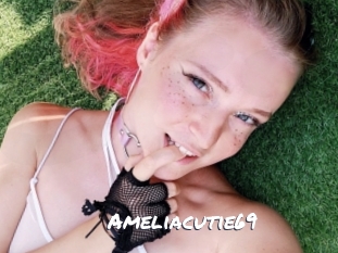 Ameliacutie69