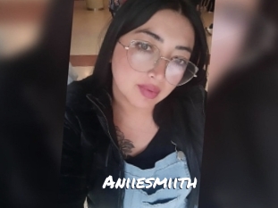 Aniiesmiith