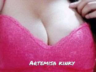 Artemisa_kinky