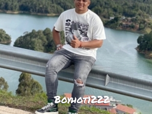 Boyhot1222