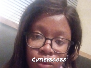 Cutieyboobz