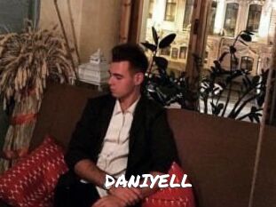 DANI_YELL
