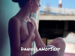 DaniellaHotSexy
