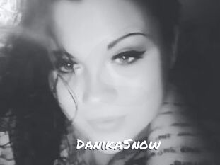 DanikaSnow