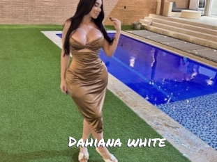 Dahiana_white