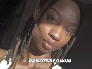 Dakotabrownn
