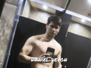 Daniel_devon