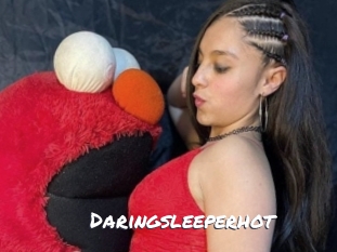 Daringsleeperhot