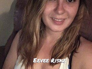 Eevee_Riske