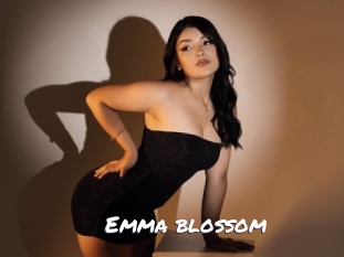 Emma_blossom