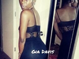 Gia_Davis
