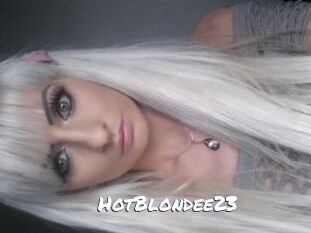 HotBlondee23