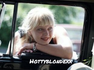 Hottyblondexx