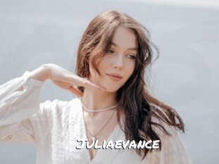 Juliaevance