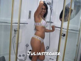 Julia_stegner