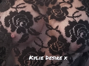 Kylie_Desire_x