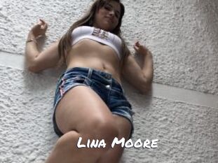 Lina_Moore