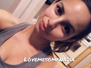 LovemesomeNadia