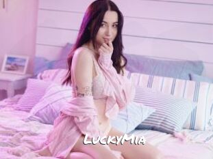 LuckyMia