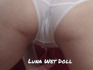 Luna_Wet_Doll
