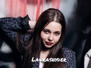Laurasnyder