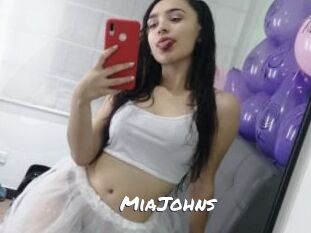 MiaJohns