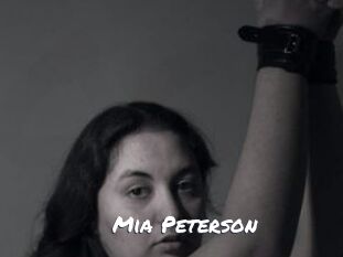 Mia_Peterson