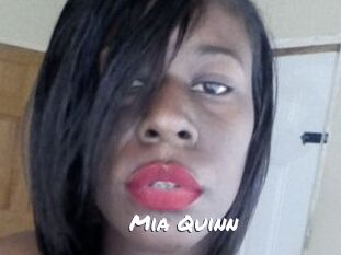 Mia_Quinn