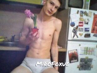 MiroFoxue