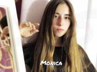 Monica_