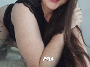 Mia