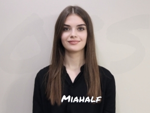 Miahalf