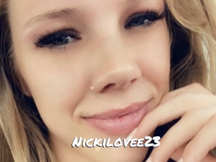 Nickilovee23