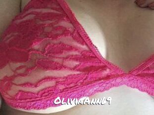 Olivia_Ann_69