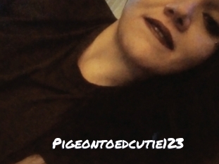 Pigeontoedcutie123