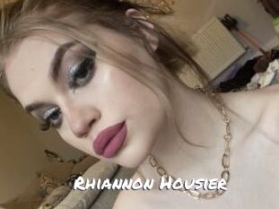 Rhiannon_Housier