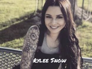 Rylee_Snow