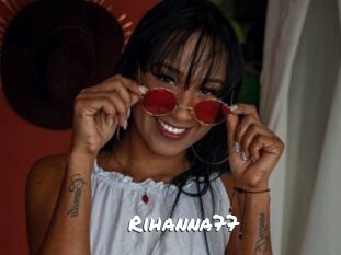 Rihanna77