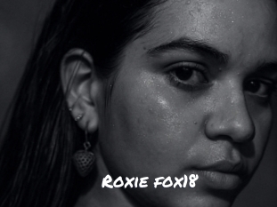 Roxie_fox18