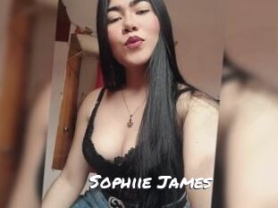 Sophiie_James