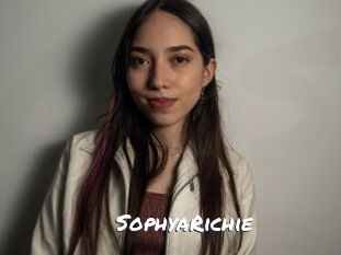SophyaRichie
