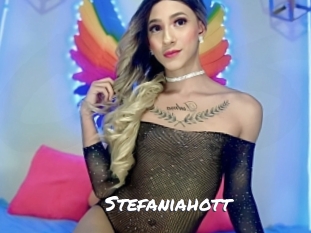 Stefaniahott
