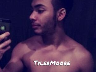 Tyler_Moore