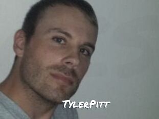 Tyler_Pitt