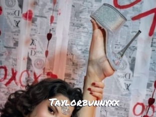 Taylorbunnyxx