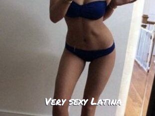 Very_sexy_Latina