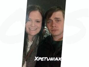Xpetuniax