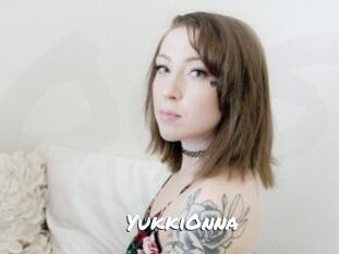 YukkiOnna